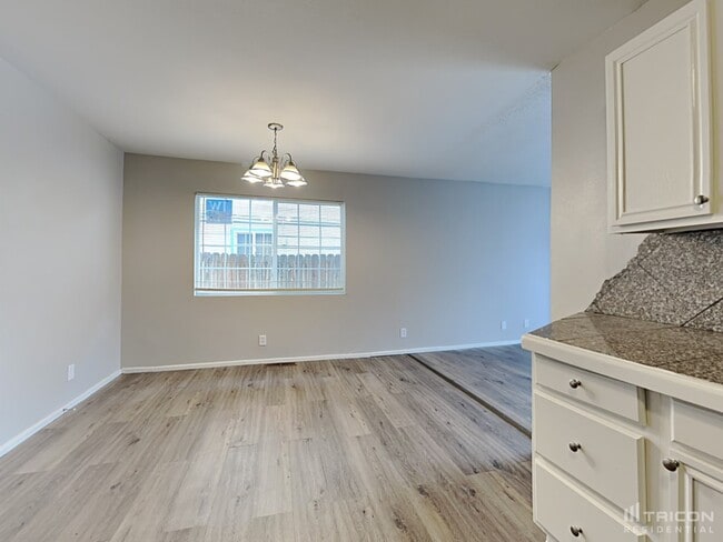 Photo - 730 Wyoming Ave