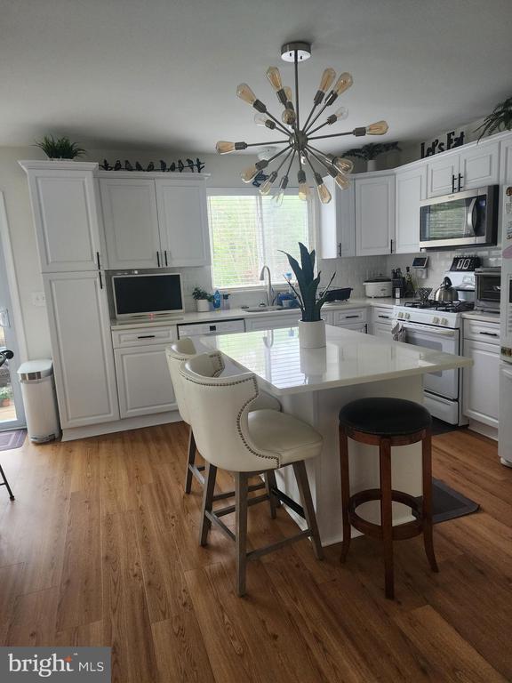 Photo - 16 Charles Ct