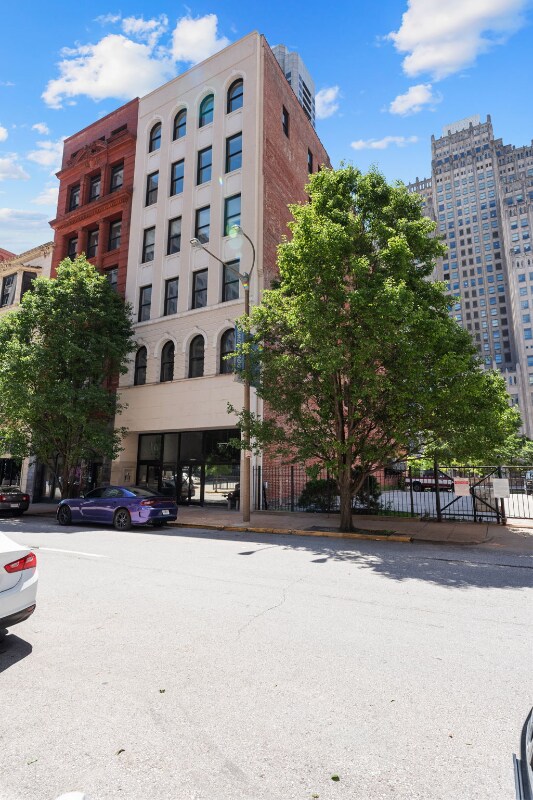 Photo - 1006 Olive St Unidad 702