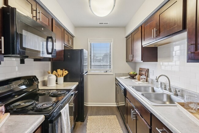 Photo - Northlake Village