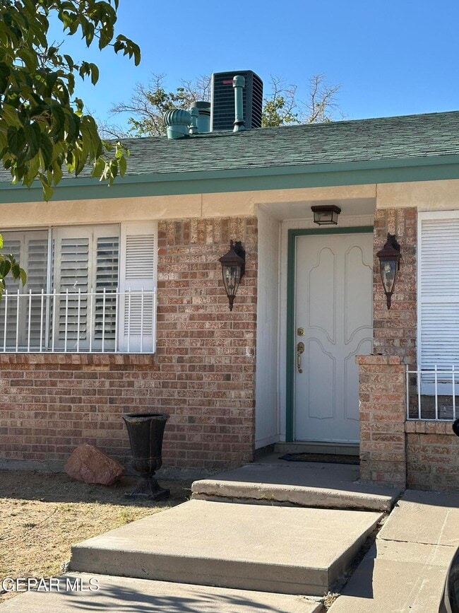 Photo - 3518 Breckenridge Dr