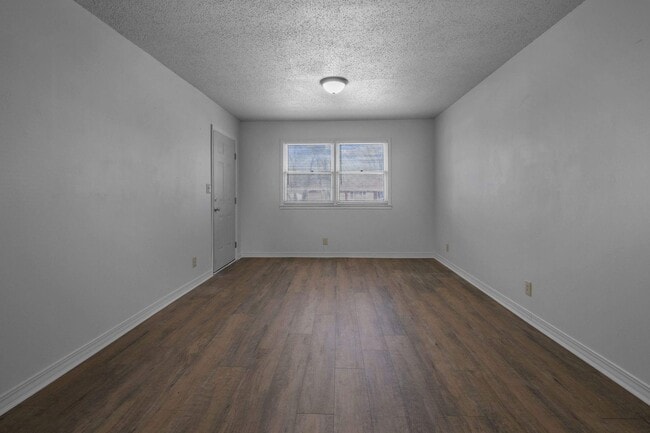 Photo - Beautiful Duplex Located near Downtown Columbia!