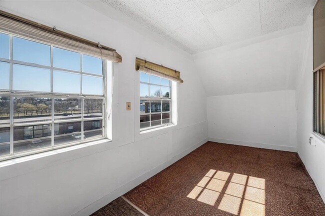 Photo - 39 Mason St Unit 3