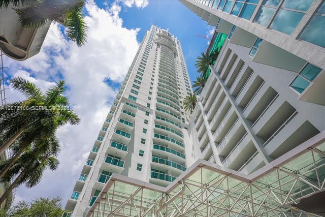 Photo - 41 SE 5th St Unit 1908-ML A12076108