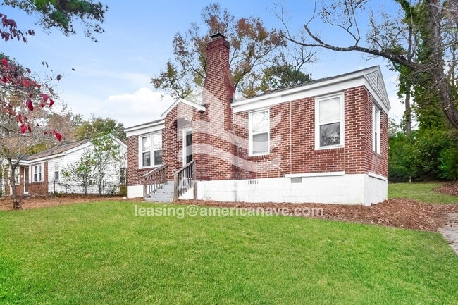 Building Photo - 3028 Richfield Dr