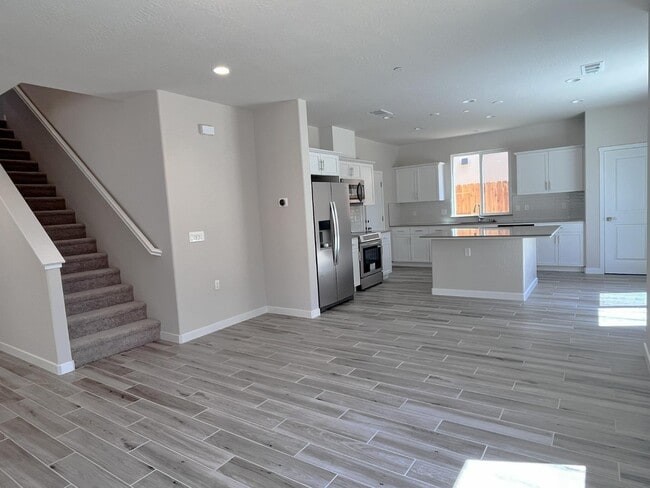 Photo - 2909 E Veleta Dr