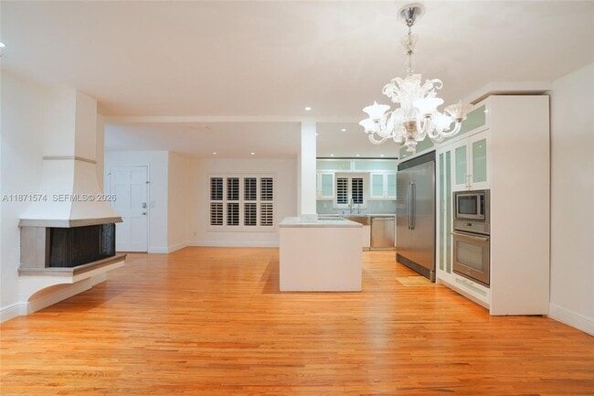 Photo - 355 Redwood Ln