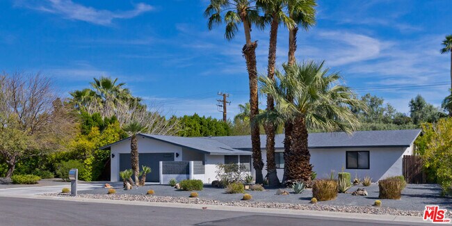 2660 N Farrell Dr