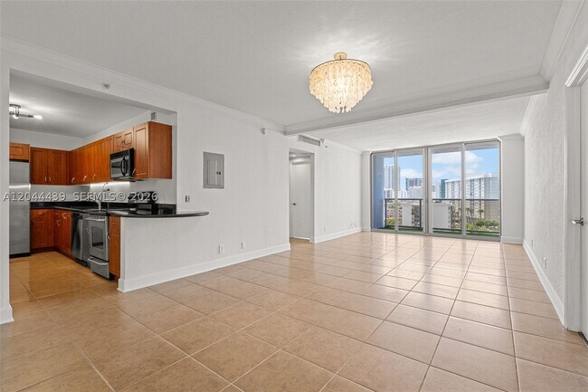 Photo - 401 69th St Unit 1012