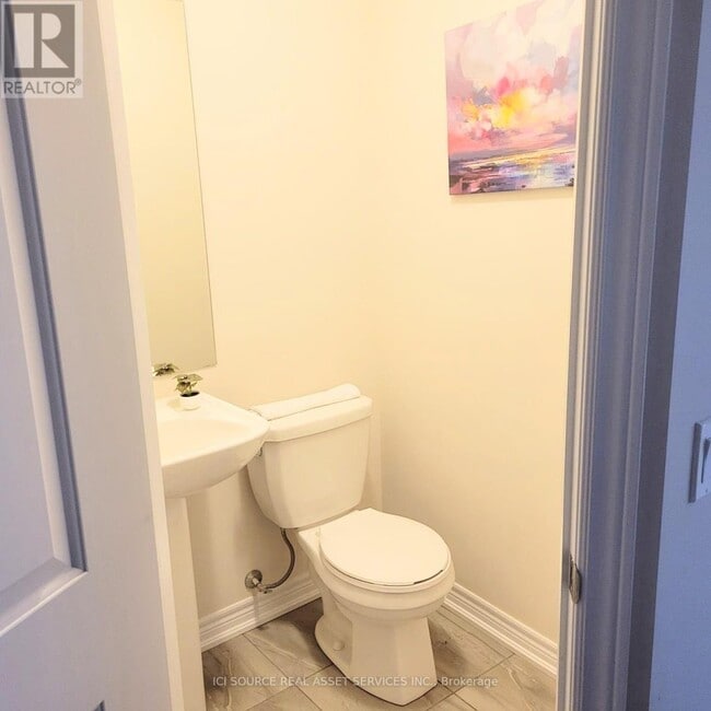 Photo - 77 Diana Ave