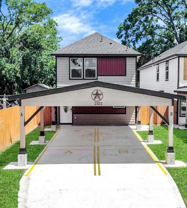 Photo - 2322 Wavell St Apartment Unit B