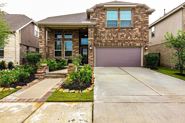 Photo - 19619 Lake Bosque Dr
