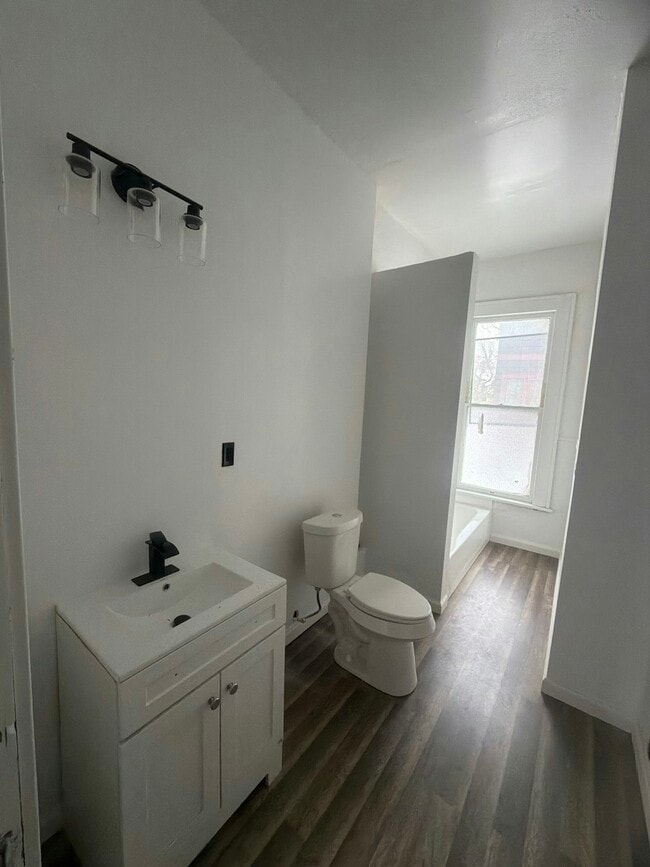 Photo - 2618 Collingwood Blvd Unit H