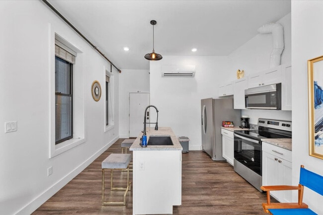 Photo - 18 W Elder St Unit SI ID1540376P