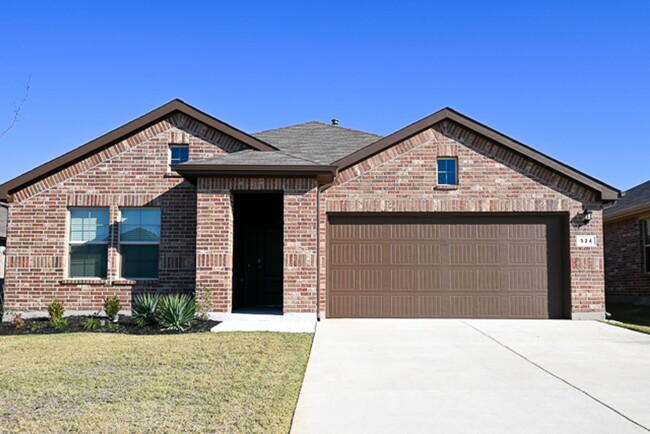 Beautiful New Home Springtown TX - Beautiful New Home Springtown TX