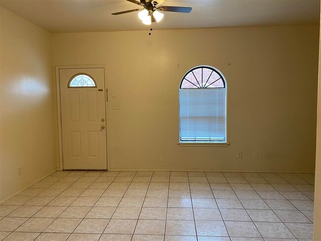 Photo - 4101 Tilden Ave Unit 11 B