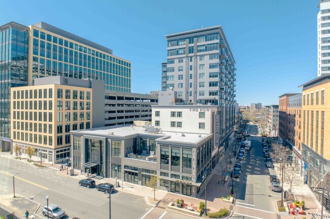 375 Canal Street - Alloy at Assembly Row Apartments