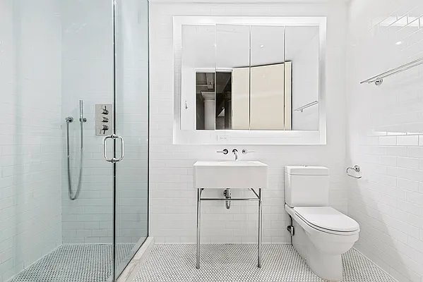 Photo - 16 W 19th St Unit 24G