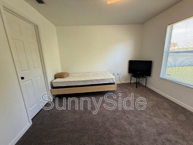 Photo - 460 Eagle Dr