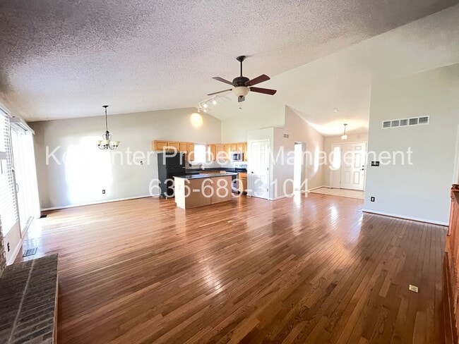 Photo - COMING SOON - Lovely Ranch in Stone Meadows with Fenced Backyard