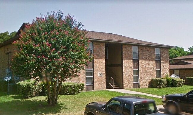 Photo - 757 Francis Loop