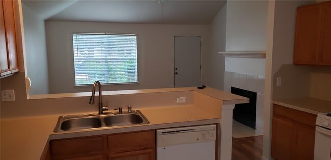 Photo - 18914 S Wimbledon Dr