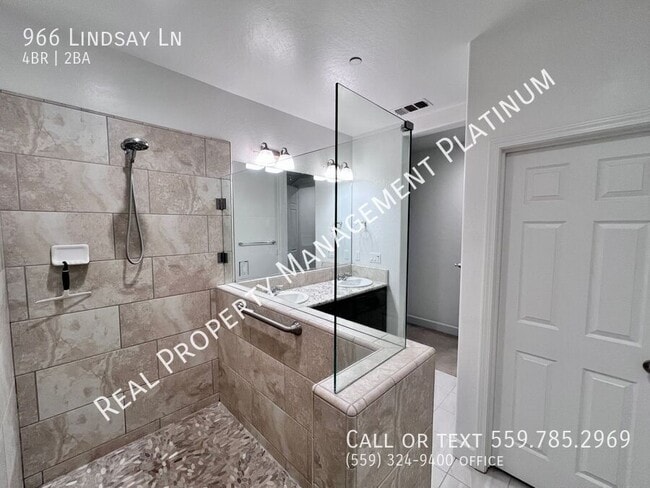 Photo - 966 Lindsay Ln