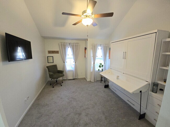 Photo - 1017 Shelford Ct