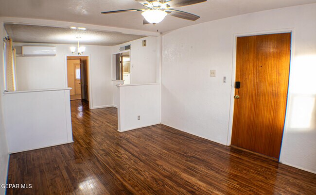 Photo - 3723 Memphis Ave