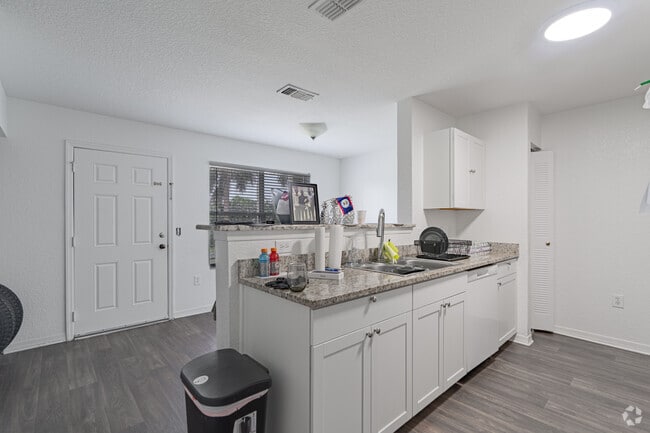 3BR, 2BA - 1,255SF - Palms at Vero Beach