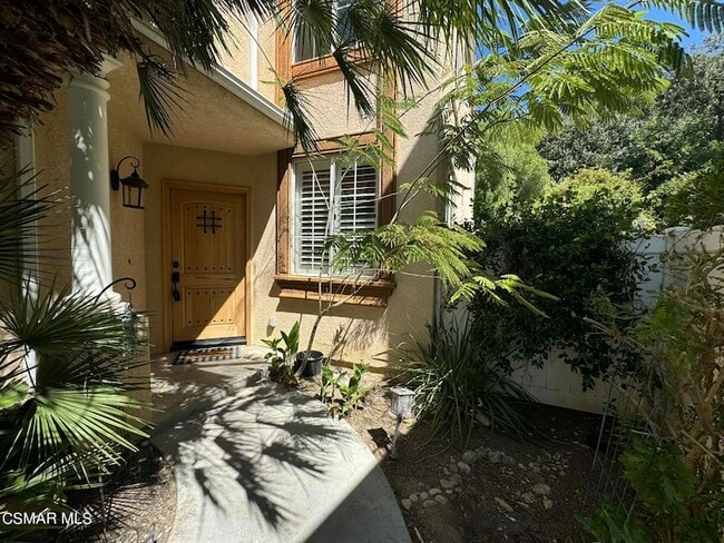 Photo - 18635 W Nathan Hill Dr