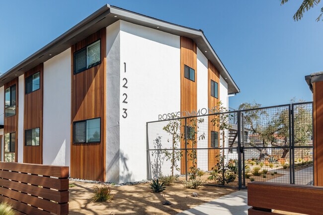 Photo - Ross Commons