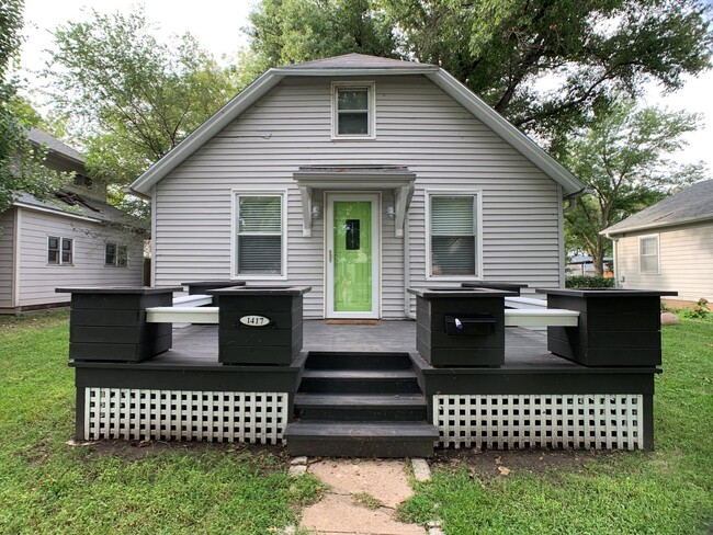 ADORABLE HOME IN CENTRAL MANHATTAN! - ADORABLE HOME IN CENTRAL MANHATTAN!