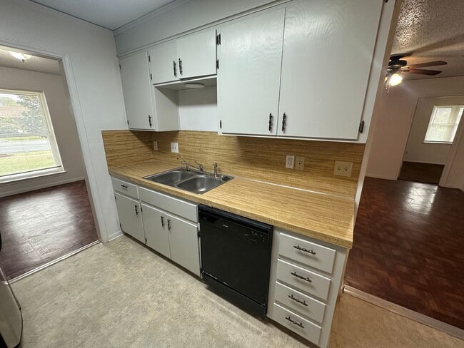 Photo - AVAILABLE NOW; APPLY TODAY AT OUR WEBSITE 2 WEEKS FREE!!!!!