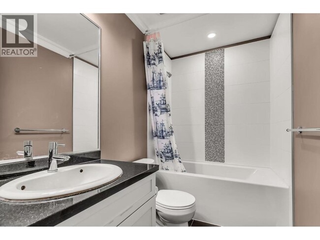 Photo - 1460 Southview St