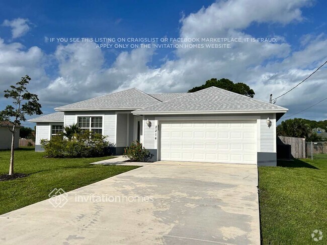 Building Photo - 2214 SE Mandrake Cir Rental