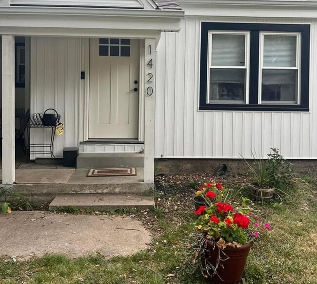 Building Photo - Charming Rountree Home – 3 Bed, 2 Bath + Prime Location!