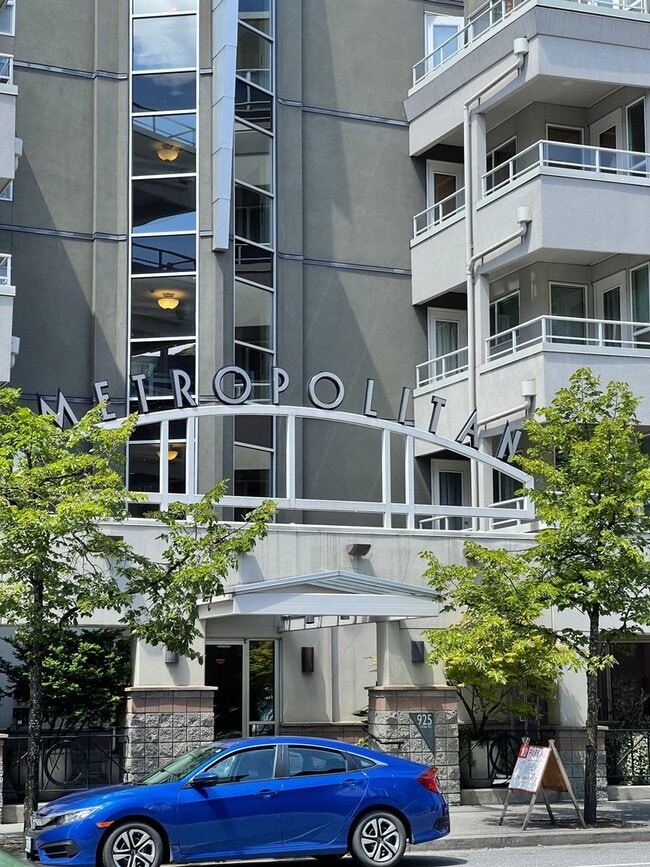 Fantastic Condo in the Heart of Downtown B... - Fantastic Condo in the Heart of Downtown B...