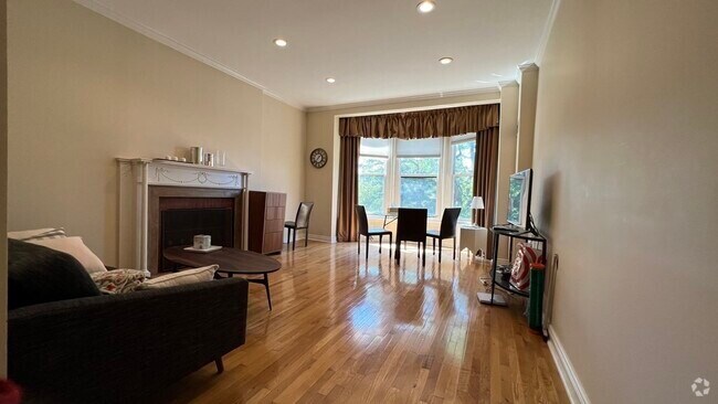 Building Photo - 4 Charlesgate E Unit 206 Rental