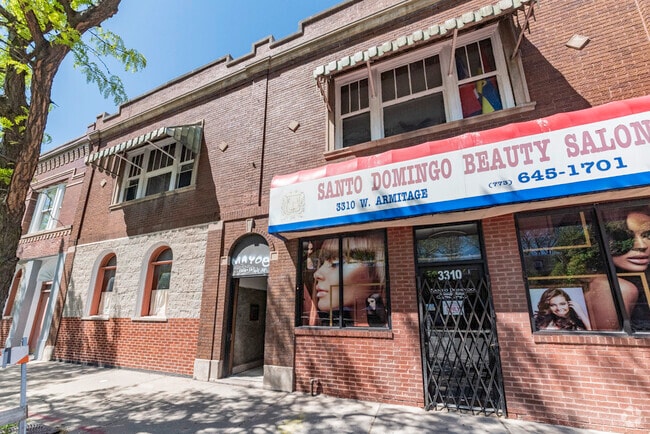 Building Photo - 3310 W Armitage Ave Unit 2E Rental
