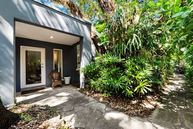 Photo - 3940 Loquat Ave