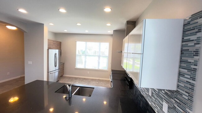 Photo - 7255 Shadeview Alley