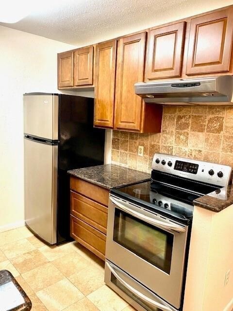 2350 Bering Dr Unit 8