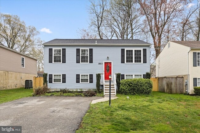 Building Photo - 3813 8th St