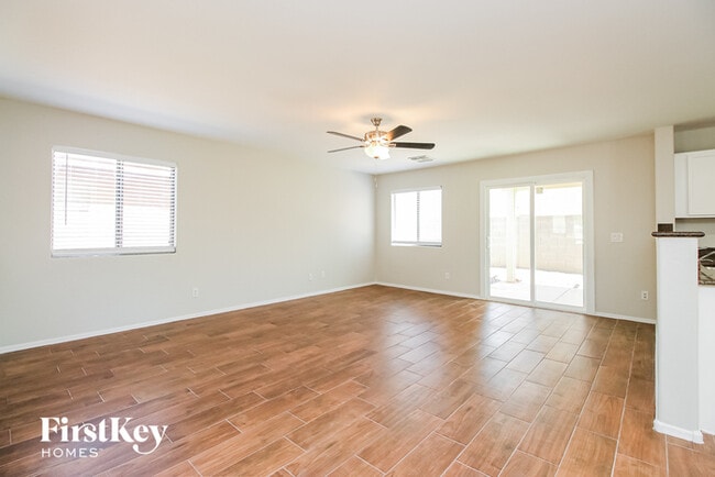 Photo - 2457 E Meadow Creek Way