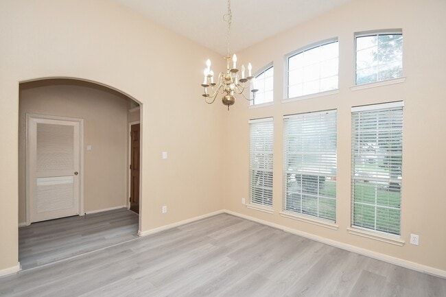 Photo - 15114 Snow Hill Ct