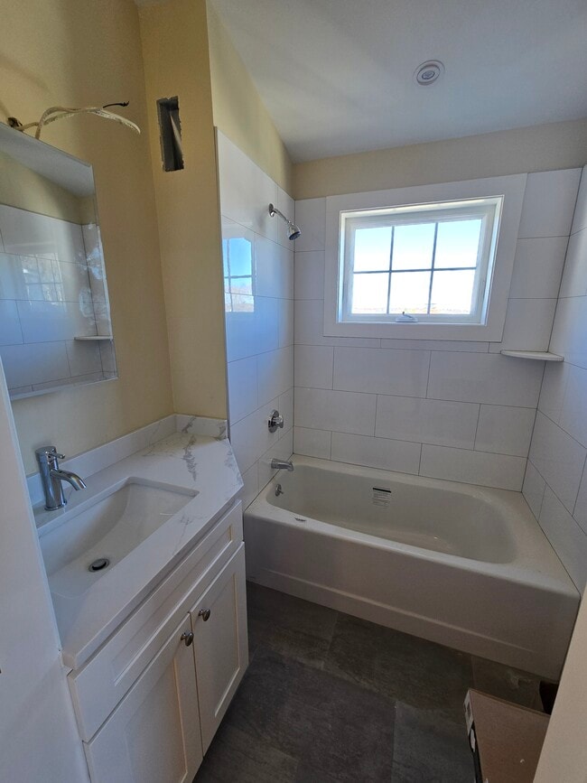 Photo - 3 Glenley Ter Unit 1