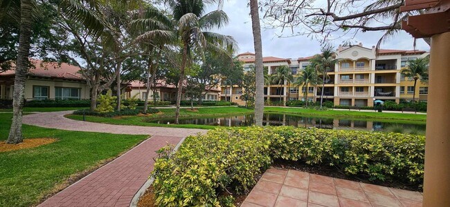 Photo - 16117 Emerald Estates Dr