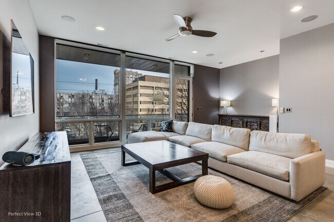 Photo - 1444 N Western Ave Unidad 2N