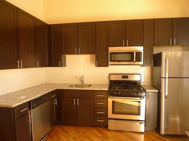 Photo - 1448 N Leavitt St Apartamentos Unidad 1450-1R
